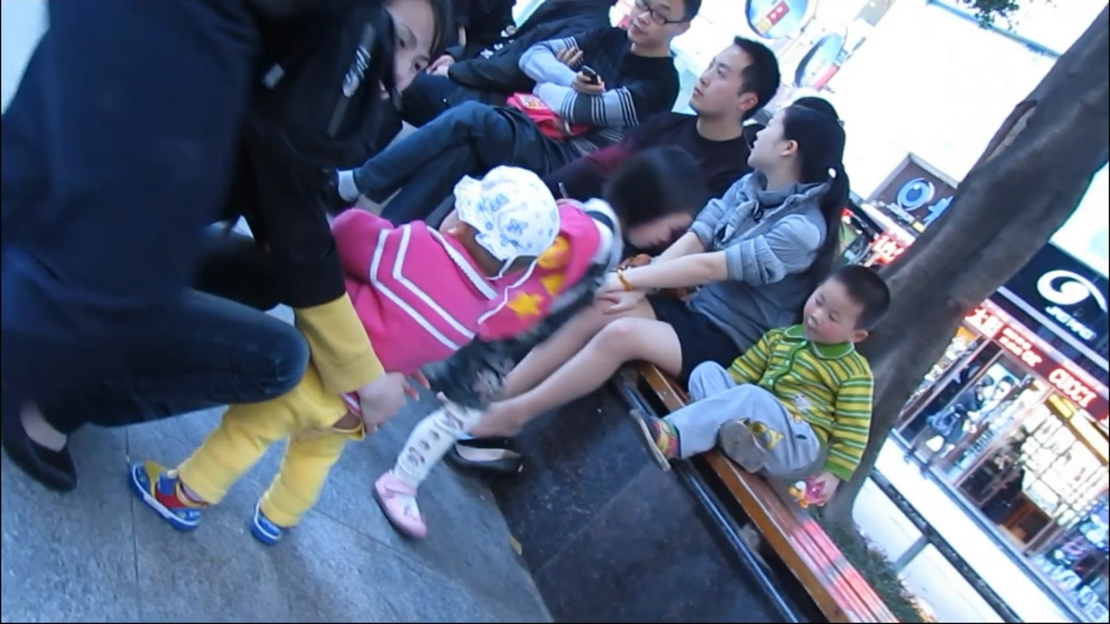 streetsnapshoep[00 00 53][20181209 203506 1]